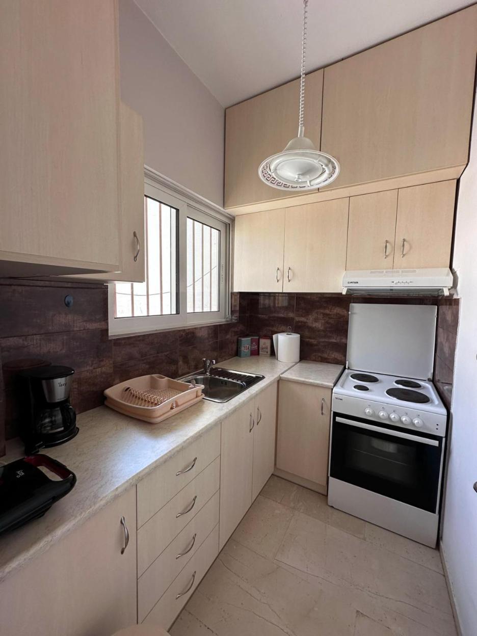 Beach Front Apartment Nea Palatia Ngoại thất bức ảnh